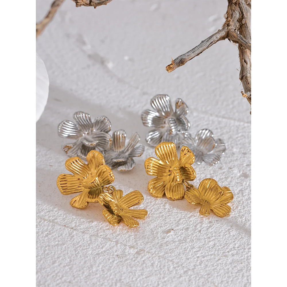 Flower Drop Earrings